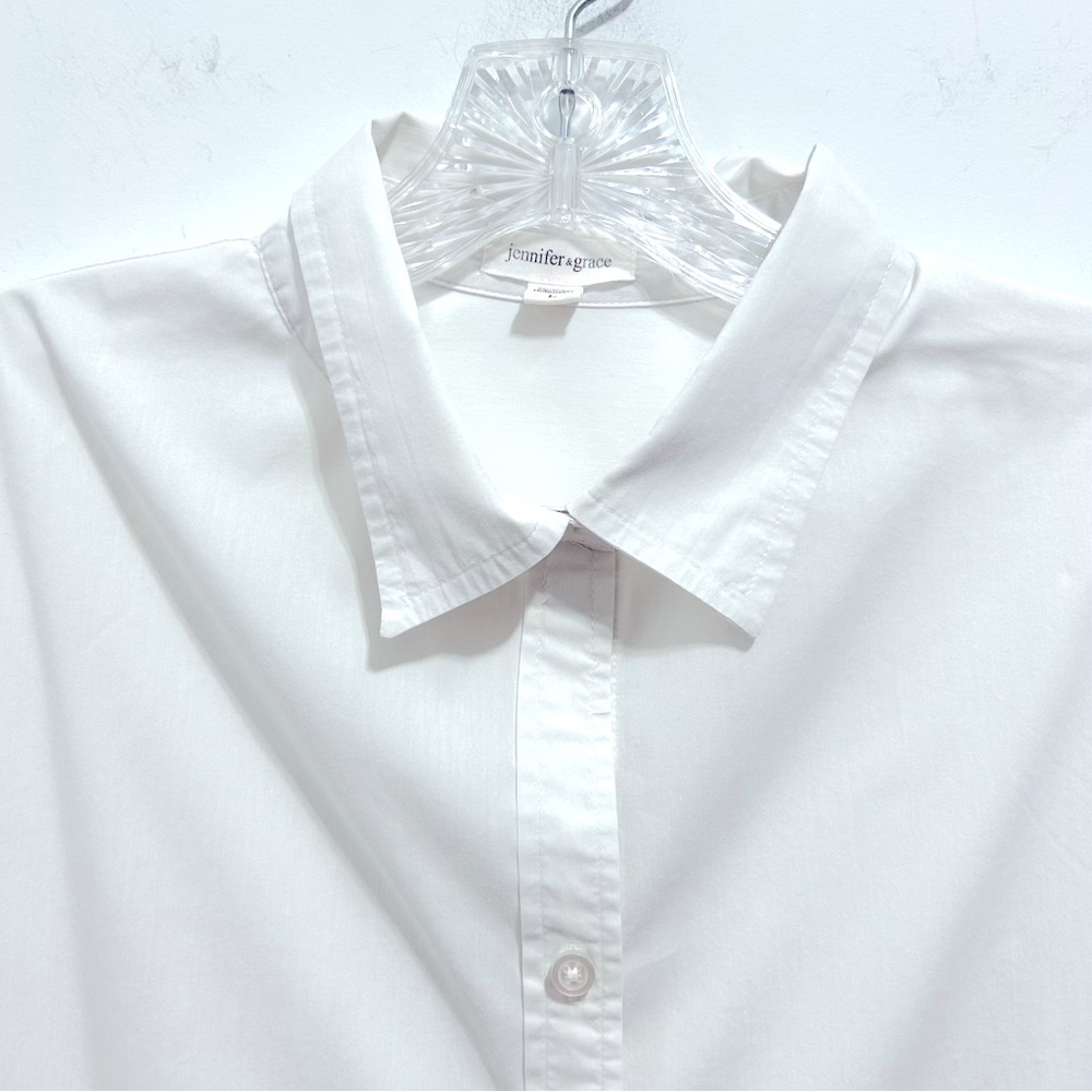 Jennifer & Grace Women’s White Poplin Professional Business Button Down Shirt - Picture 2 of 7